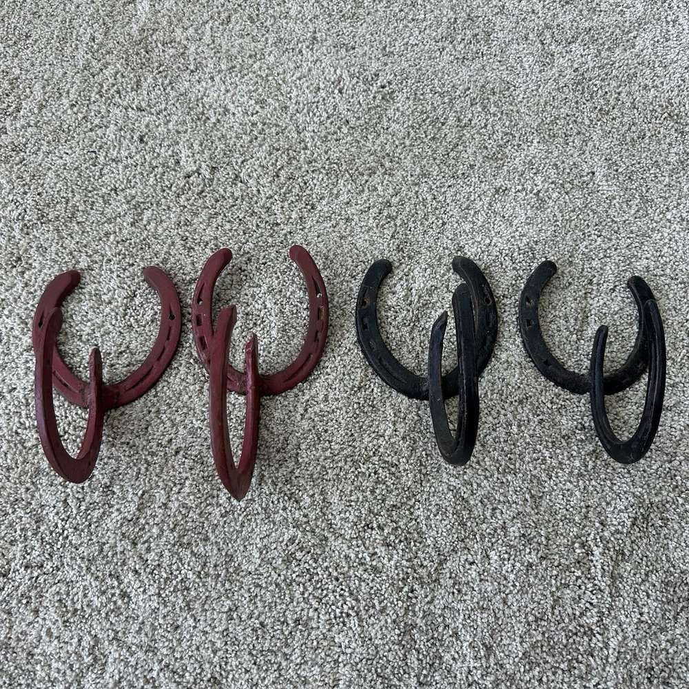 GUN rustic wall RACK horseshoe western hanger coat curtain 4 piece set Red Black